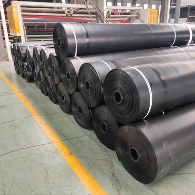 ژئوممبران HDPE با مقاومت کششی بالا ≥15MPa استحکام پارگی ≥25KN/m