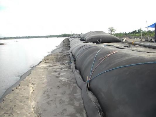 50.5m لوله های فیلتر طول شن و ماسه سیاه راه حل های تصفیه صنعتی برای سیستم های جمع آوری گرد و غبار و تصفیه هوا