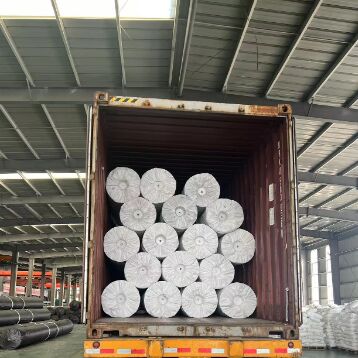 مانع گاز لایه ای ژئومبرانی پلی اتیلن HDPE با چگالی بالا برای کاهش گاز متان در پایه ها