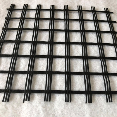 ژئوگرید پلی استر ژئوگرید 200 متری PET برای جاده ها طراحی مدل سه بعدی عرض 3 متر و 6 متر