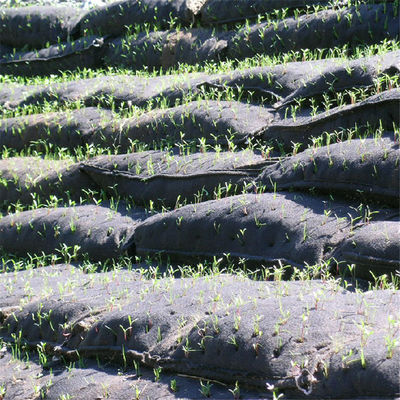 مواد ژئوتکستيل غير بافتي رشته نرم که حفاظت موثر از دامنه و حفظ خاک در پروژه های ثبات دامنه را تضمین می کند